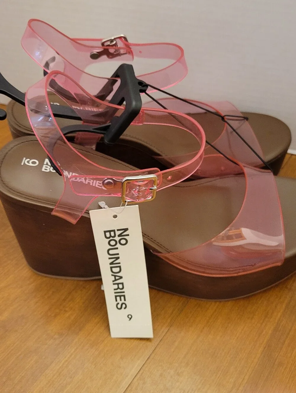 No Boundaries pink clear